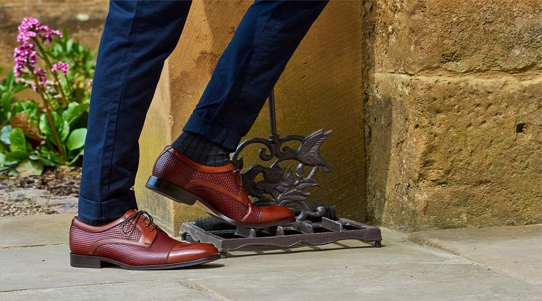 Type of shoes for men