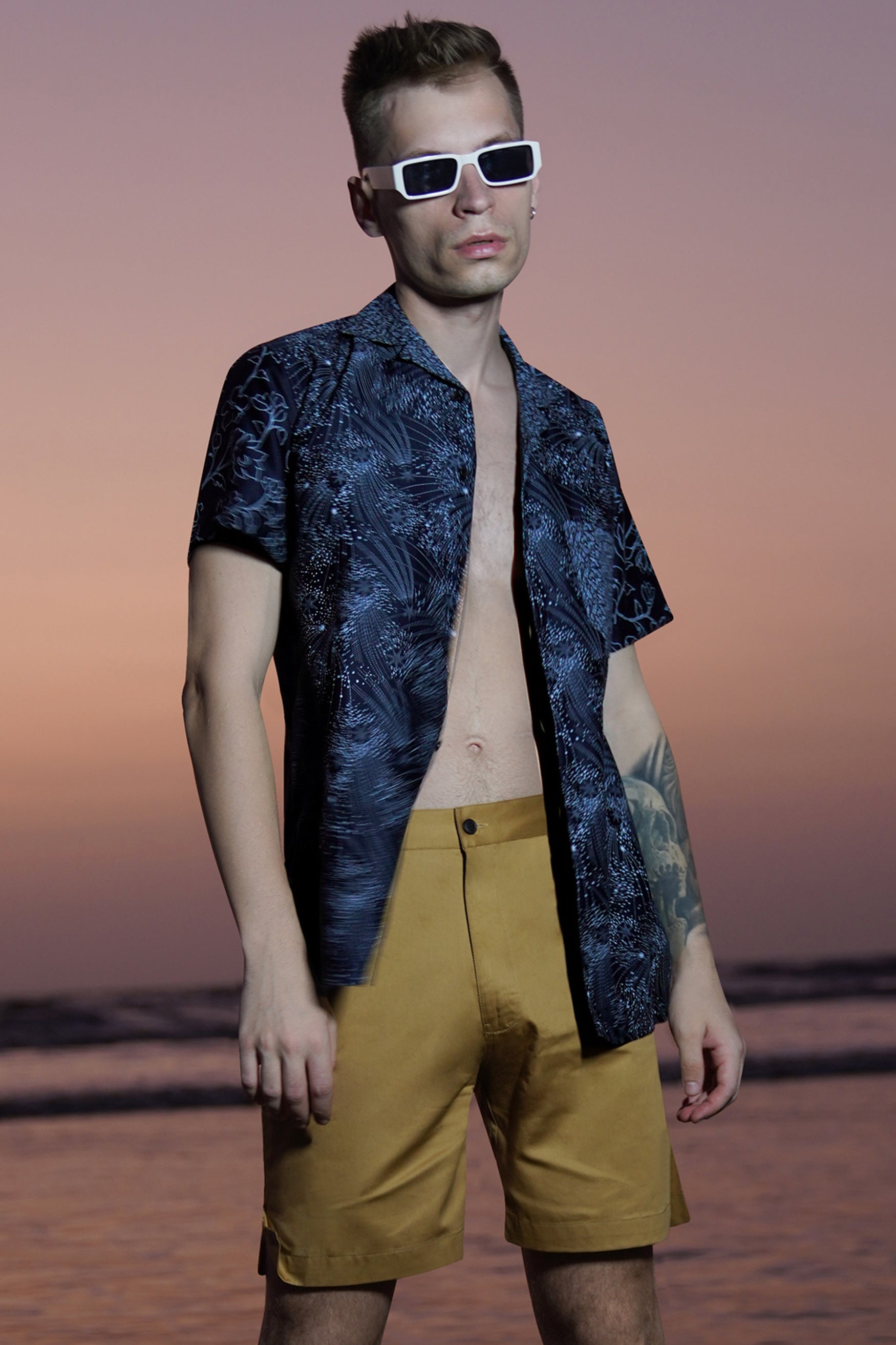 Cinder Blue Leaves Printed Subtle Sheen Super Soft Premium Cotton Shirt 11718-CC-BLK-SS-38, 11718-CC-BLK-SS-39, 11718-CC-BLK-SS-40, 11718-CC-BLK-SS-42, 11718-CC-BLK-SS-44, 11718-CC-BLK-SS-46, 11718-CC-BLK-SS-48, 11718-CC-BLK-SS-50, 11718-CC-BLK-SS-52