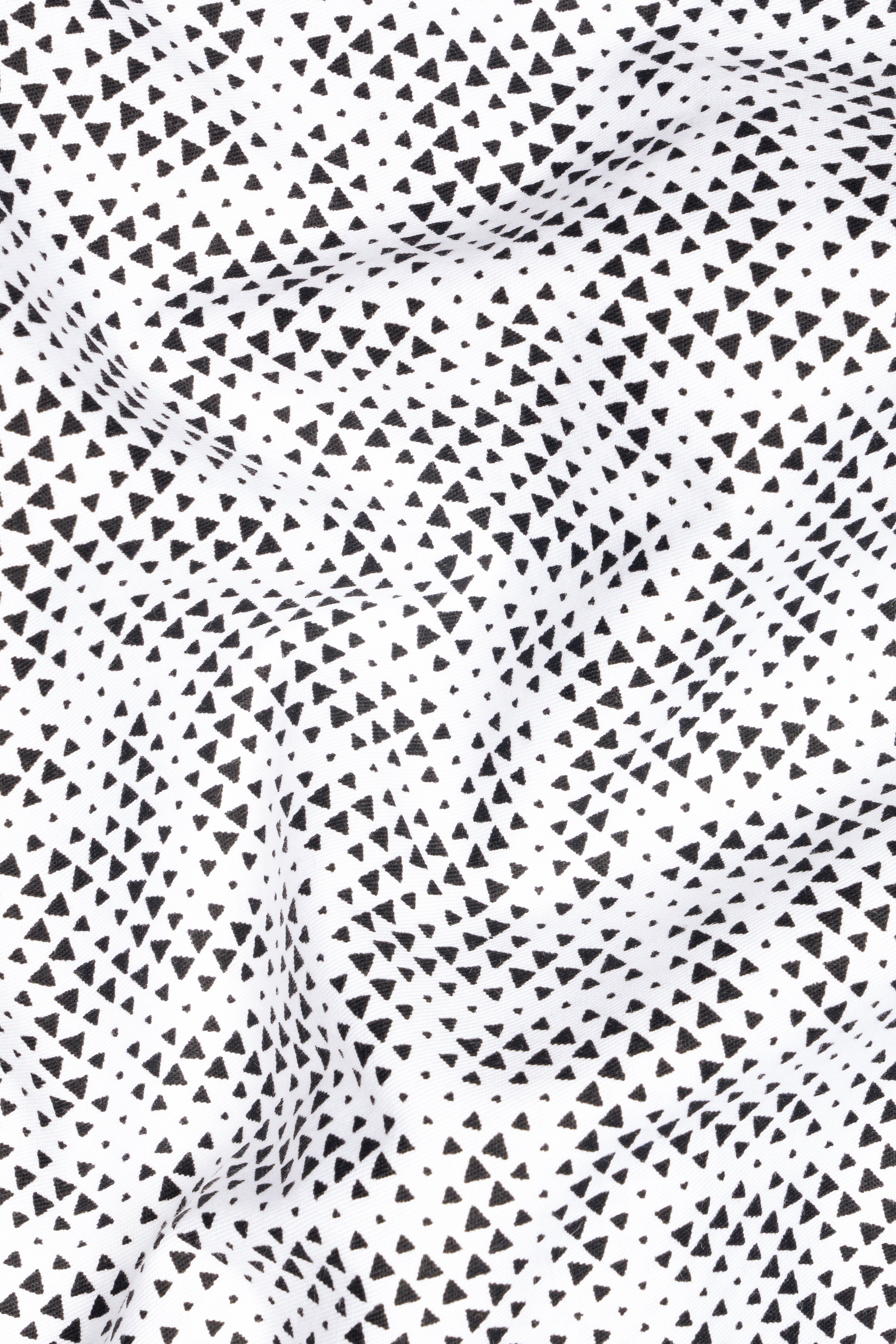 Bright White with Black Triangles Printed Super Soft Premium Cotton Kurta Shirt 12654-KS-38, 12654-KS-H-38, 12654-KS-39, 12654-KS-H-39, 12654-KS-40, 12654-KS-H-40, 12654-KS-42, 12654-KS-H-42, 12654-KS-44, 12654-KS-H-44, 12654-KS-46, 12654-KS-H-46, 12654-KS-48, 12654-KS-H-48, 12654-KS-50, 12654-KS-H-50, 12654-KS-52, 12654-KS-H-52