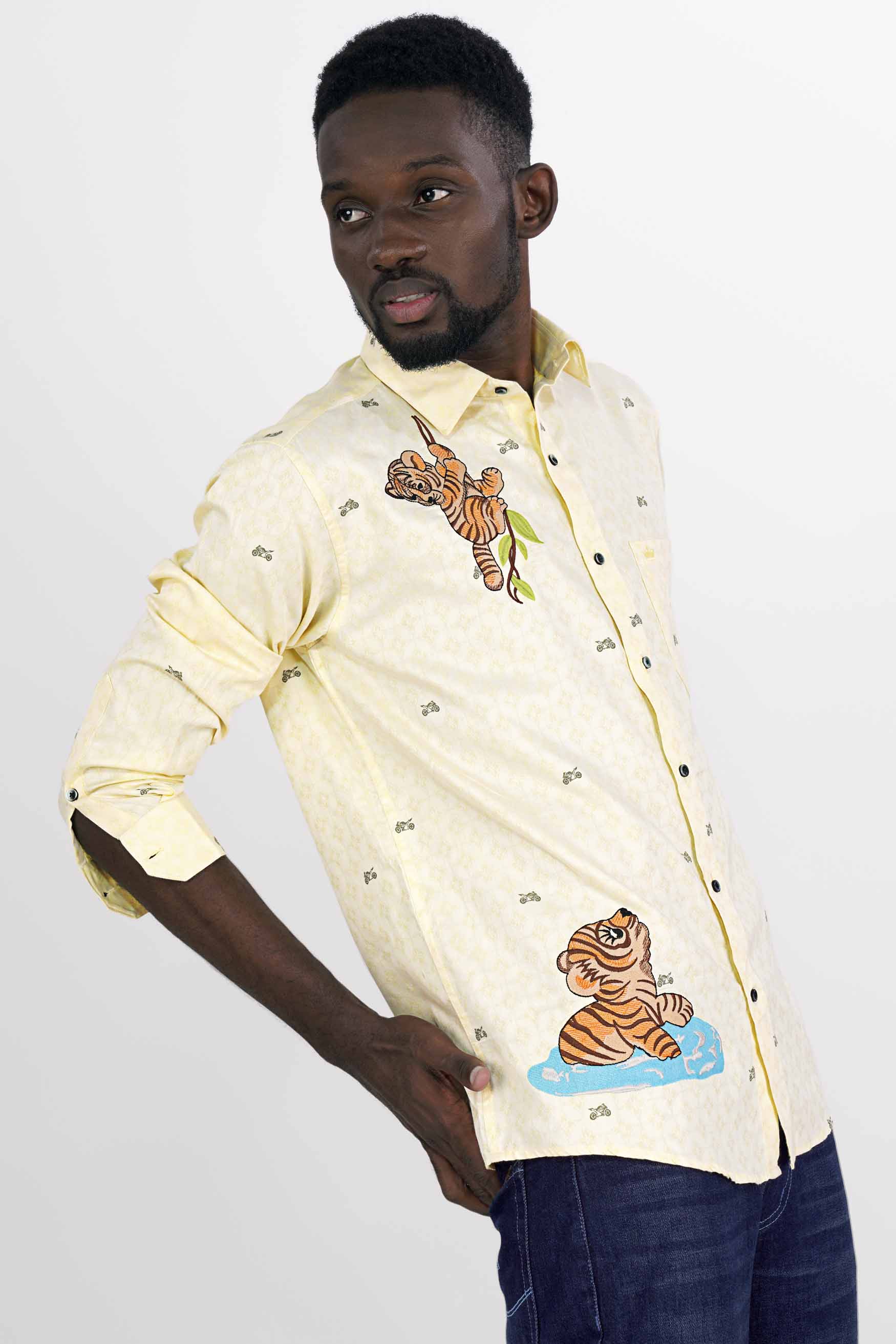 Oasis Cream and Cubs Patchwork Jacquard Textured Premium Giza Cotton Designer Shirt 7712-GR-E175-38, 7712-GR-E175-H-38, 7712-GR-E175-39, 7712-GR-E175-H-39, 7712-GR-E175-40, 7712-GR-E175-H-40, 7712-GR-E175-42, 7712-GR-E175-H-42, 7712-GR-E175-44, 7712-GR-E175-H-44, 7712-GR-E175-46, 7712-GR-E175-H-46, 7712-GR-E175-48, 7712-GR-E175-H-48, 7712-GR-E175-50, 7712-GR-E175-H-50, 7712-GR-E175-52, 7712-GR-E175-H-52