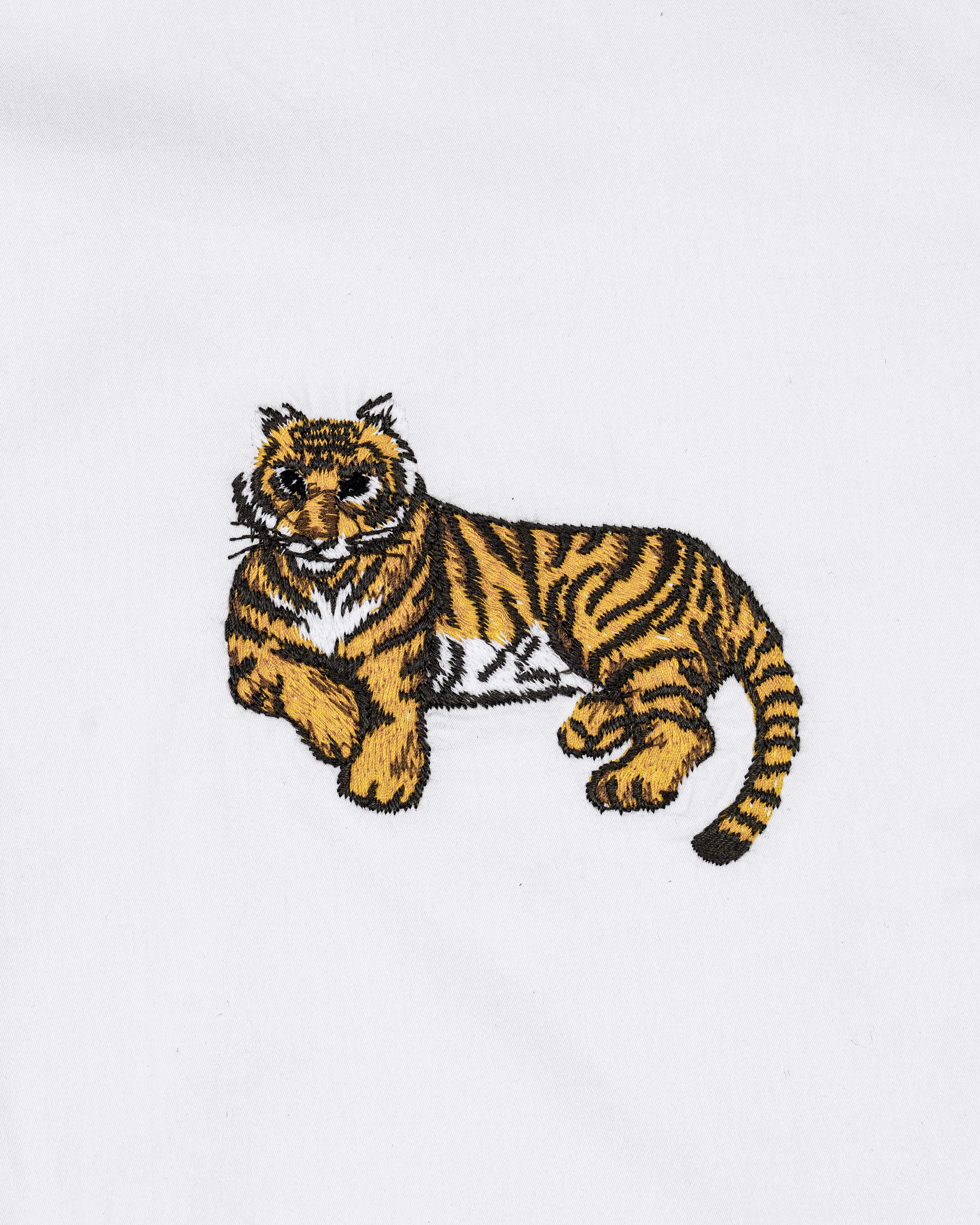 Bright White Subtle Sheen Tiger Cub Embroidered Super Soft Premium Cotton Shirt 8230-BLK-P496-38, 8230-BLK-P496-H-38, 8230-BLK-P496-39, 8230-BLK-P496-H-39, 8230-BLK-P496-40, 8230-BLK-P496-H-40, 8230-BLK-P496-42, 8230-BLK-P496-H-42, 8230-BLK-P496-44, 8230-BLK-P496-H-44, 8230-BLK-P496-46, 8230-BLK-P496-H-46, 8230-BLK-P496-48, 8230-BLK-P496-H-48, 8230-BLK-P496-50, 8230-BLK-P496-H-50, 8230-BLK-P496-52, 8230-BLK-P496-H-52
