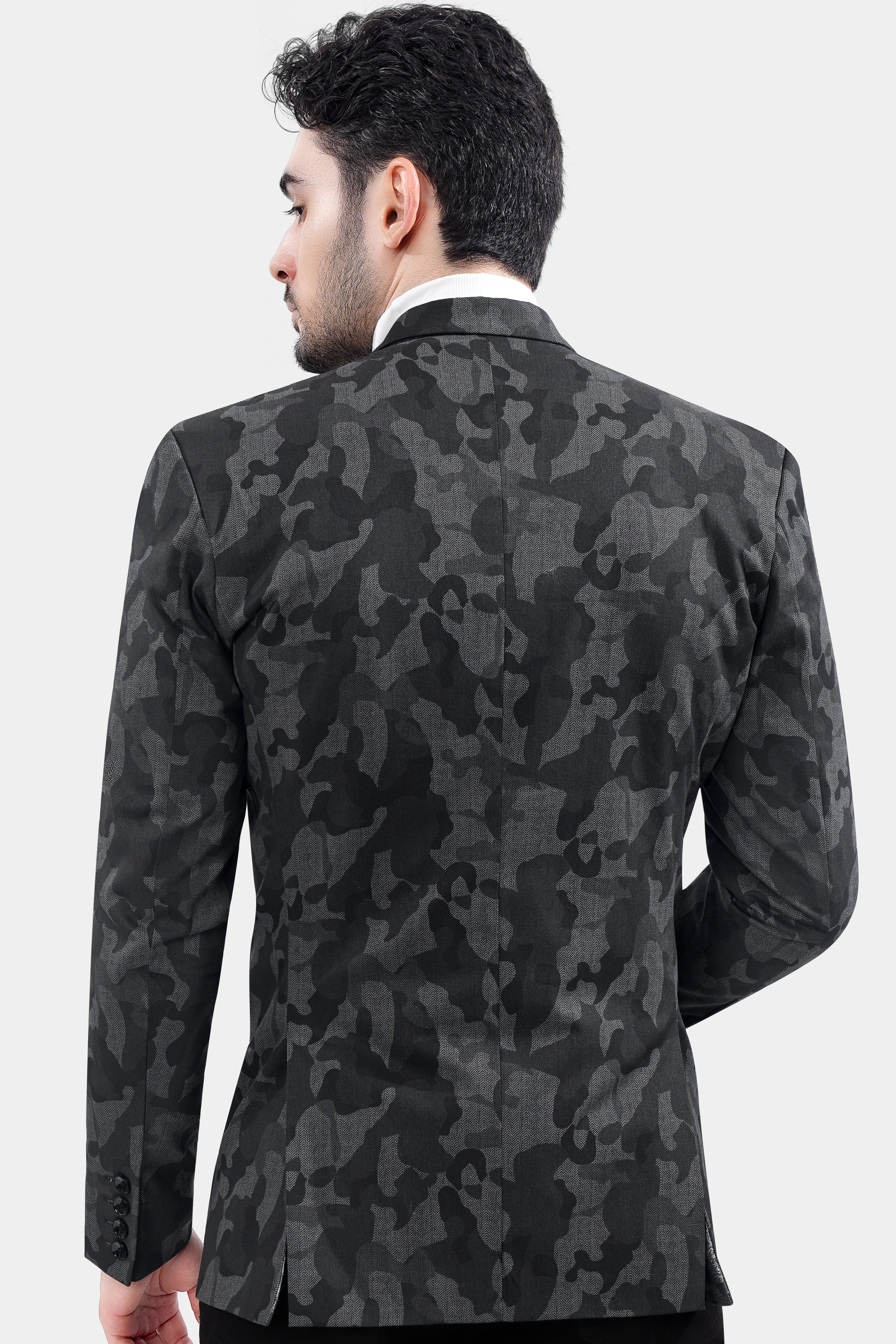 Merengo Gray and Baltic Sea Black Premium Cotton Blazer BL3018-SBP-D114-36, BL3018-SBP-D114-38, BL3018-SBP-D114-40, BL3018-SBP-D114-42, BL3018-SBP-D114-44, BL3018-SBP-D114-46, BL3018-SBP-D114-48, BL3018-SBP-D114-50, BL3018-SBP-D114-52, BL3018-SBP-D114-54, BL3018-SBP-D114-56, BL3018-SBP-D114-58, BL3018-SBP-D114-60