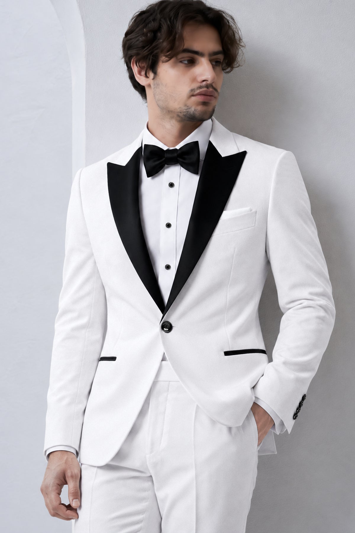Alabaster-Bright White Velvet Peak Lapel Tuxedo Blazer