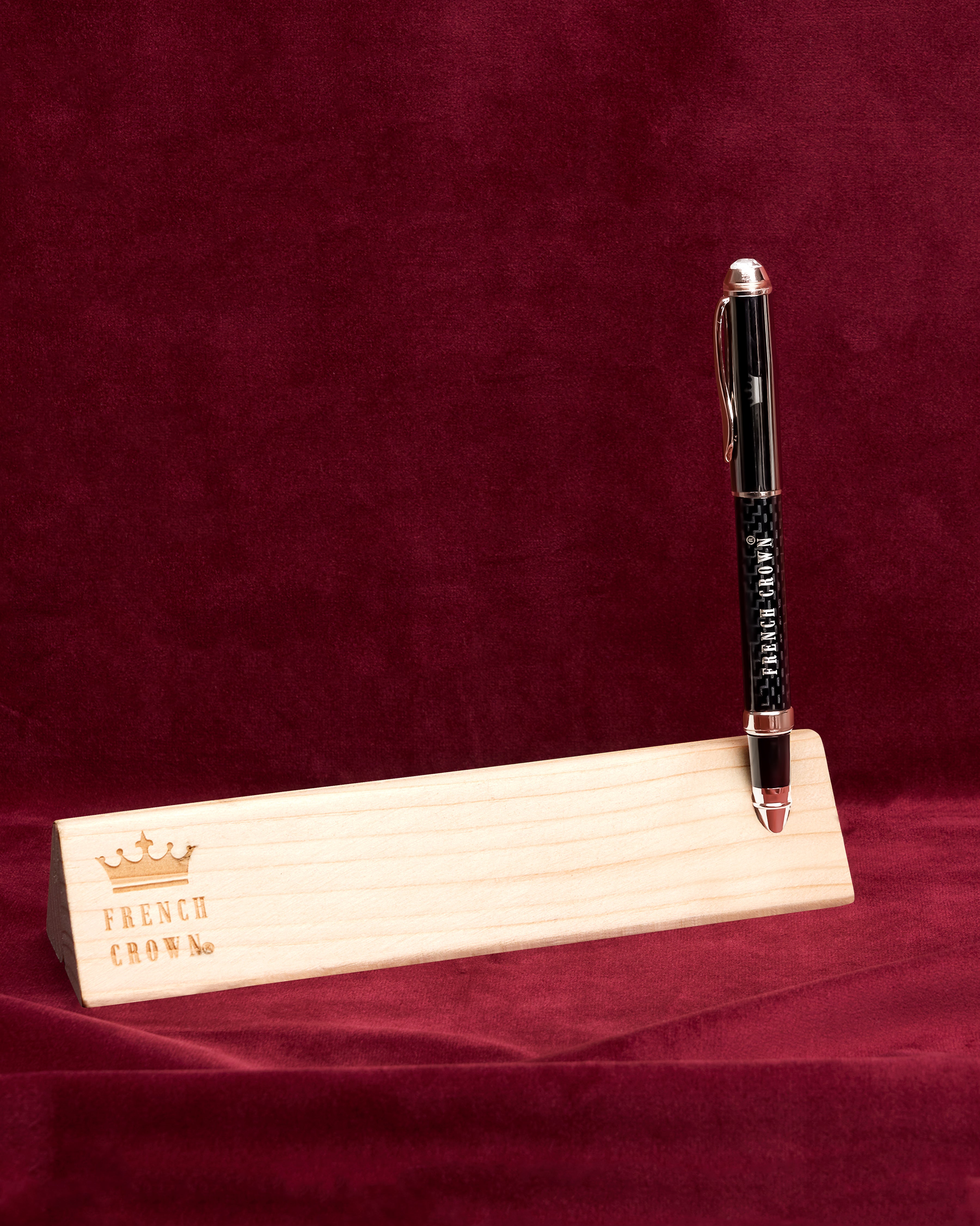 Jade Black with glossy Brown Cap Roller Pen P037