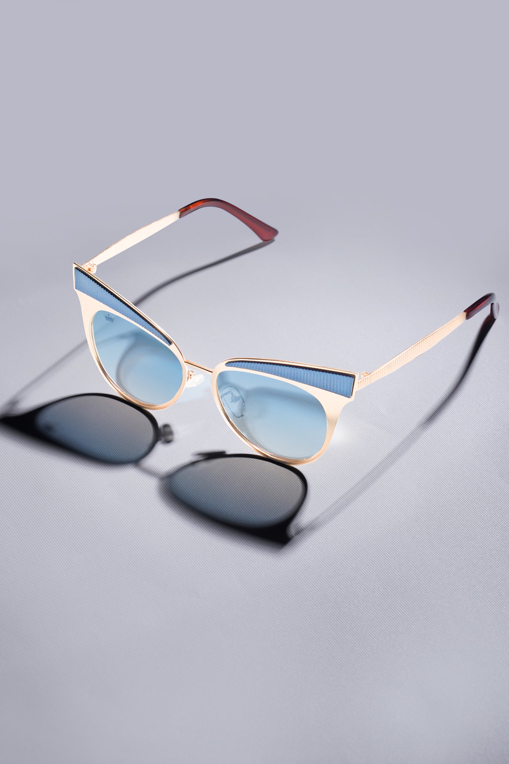 Cloud Gray French Crown Cat Eye Unisex Sunglasses