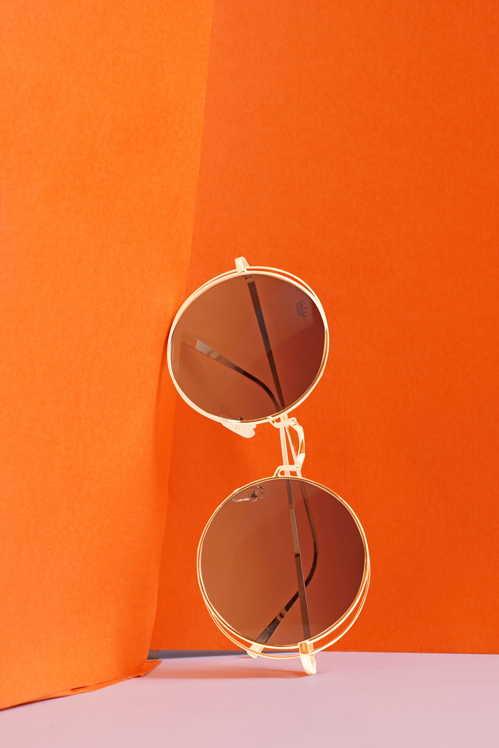 Penny Brown French Crown Round-Shaped Unisex Sunglasses