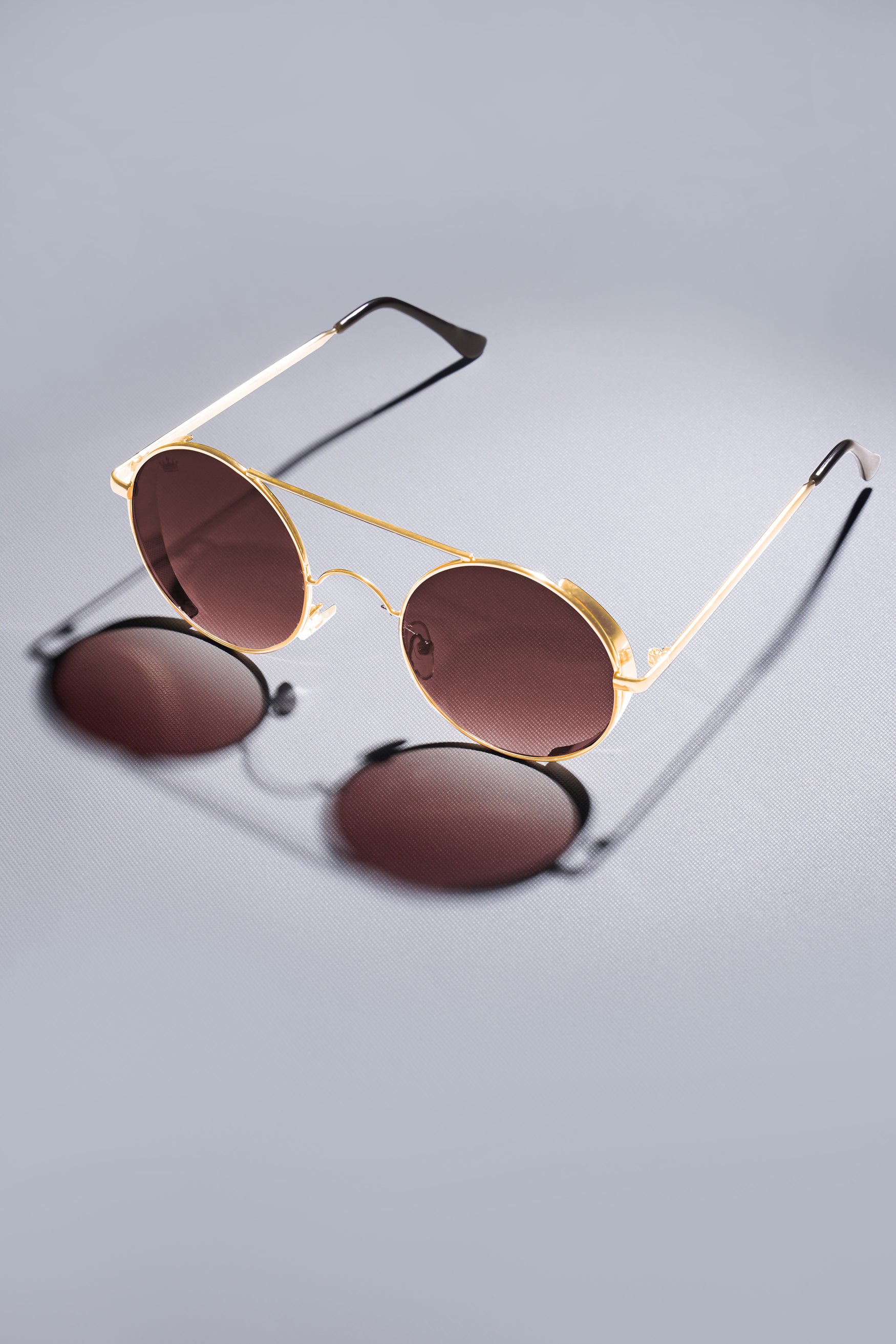 Hickory Brown French Crown Round-Shaped Unisex Sunglasses