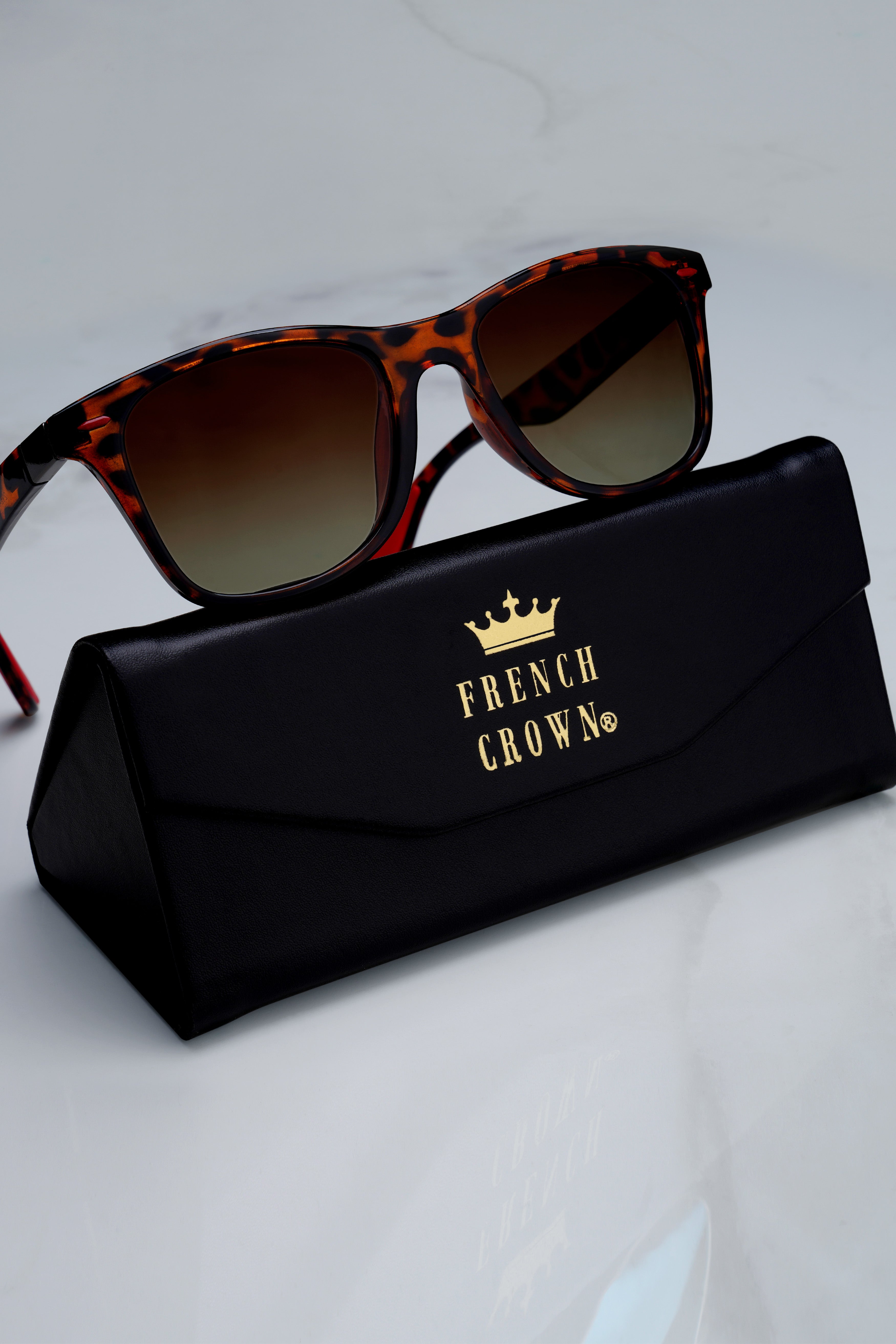 Cafavon-Havana Brown Gradient French Crown Wayfarer Unisex Sunglasses