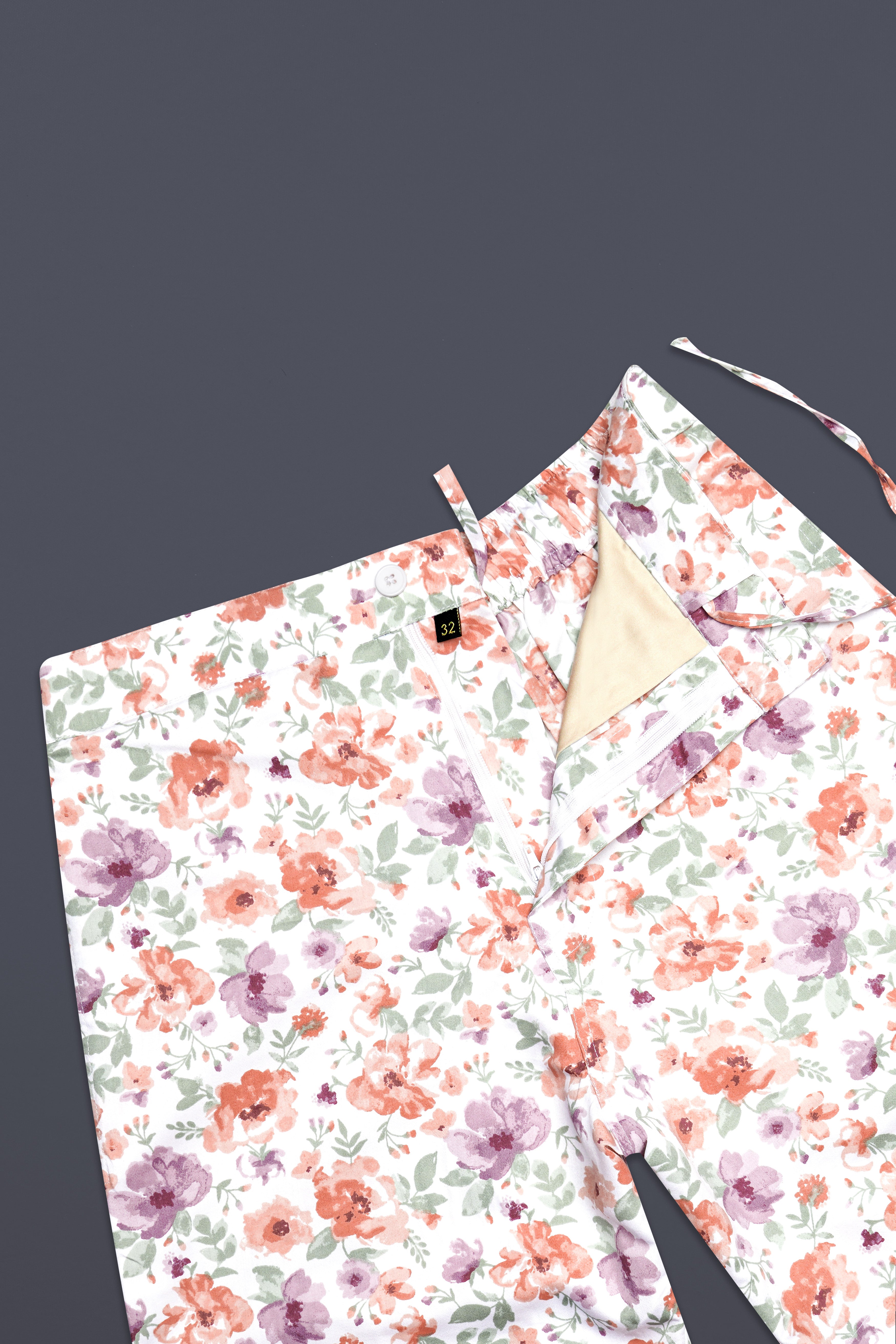 Peachy And Bright White Foral Printed Subtle Sheen Super Soft Premium Cotton Shorts