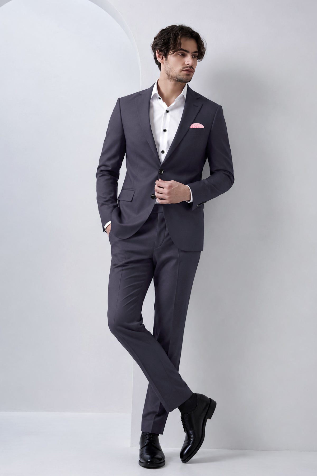Aeris-Bastilie Gray 4-Way Stretch Wrinkle-Free Fluid Drape Fabric Single Breasted Suit