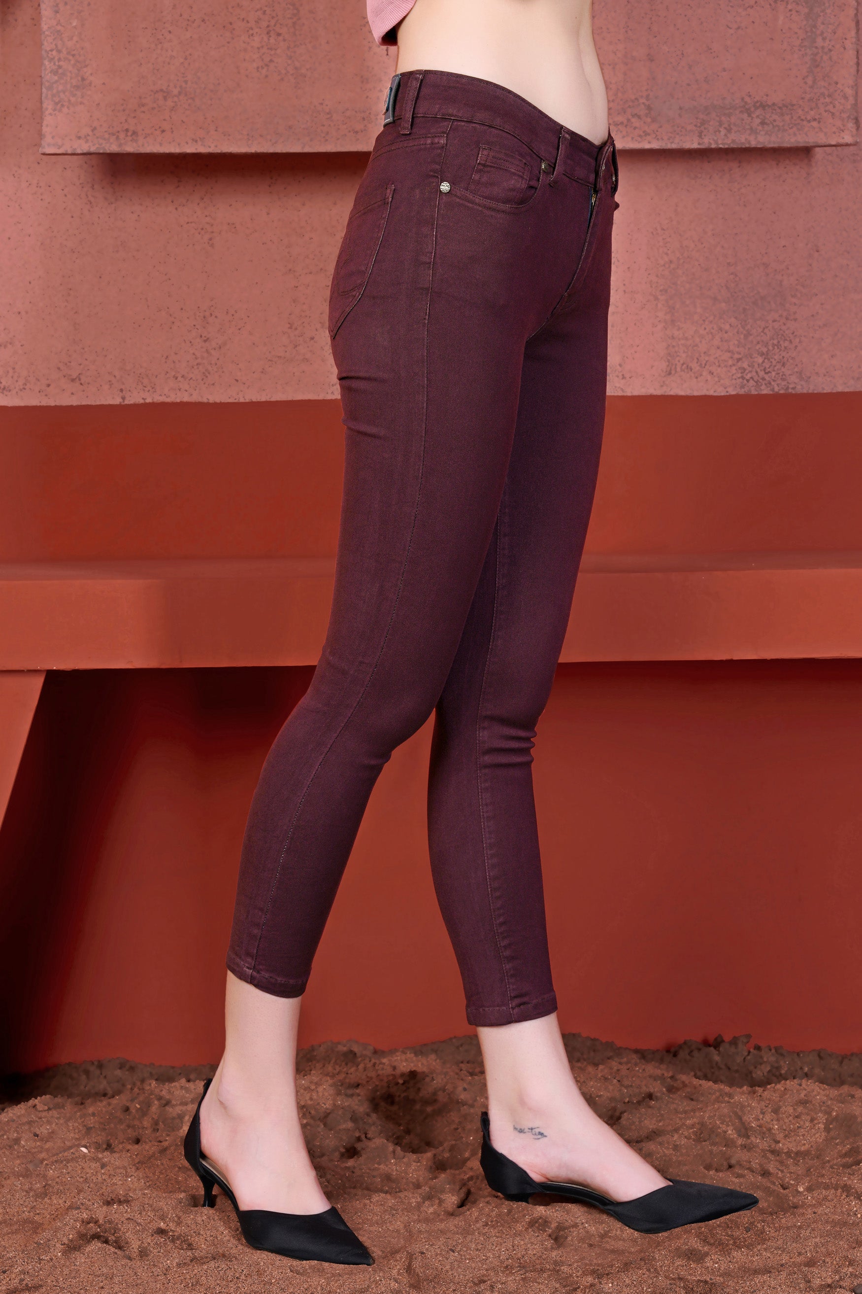 Women's Skinny Fit Wine Berry Rinse Wash Clean Look Ankle Length Stretchable Denim