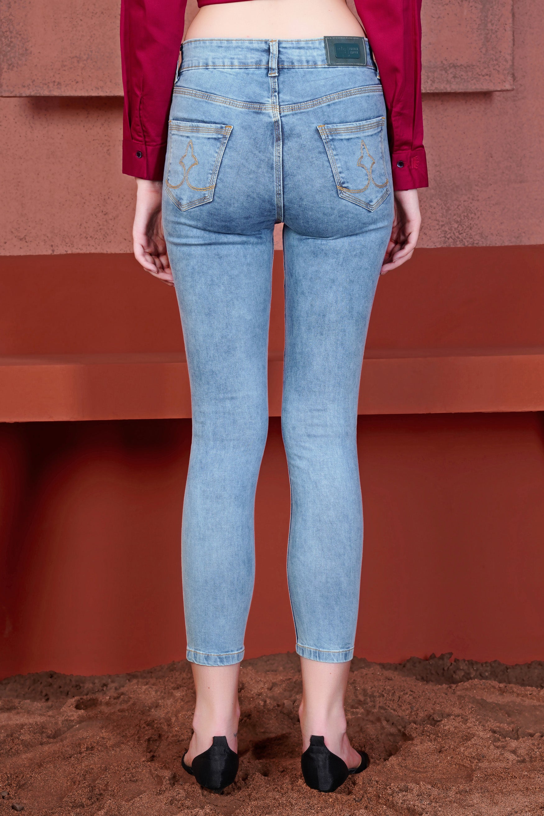 Women's Skinny Fit Moonstone Blue Whiskering Wash Stretchable Denim
