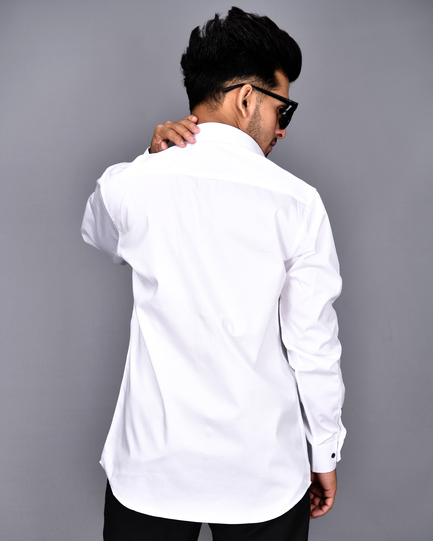 Bright White Subtle Sheen with Black Patterned Super Soft Giza Cotton SHIRT 2855BLK-P11-38, 2855BLK-P11-H-38, 2855BLK-P11-39, 2855BLK-P11-H-39, 2855BLK-P11-40, 2855BLK-P11-H-40, 2855BLK-P11-42, 2855BLK-P11-H-42, 2855BLK-P11-44, 2855BLK-P11-H-44, 2855BLK-P11-46, 2855BLK-P11-H-46, 2855BLK-P11-48, 2855BLK-P11-H-48, 2855BLK-P11-50, 2855BLK-P11-H-50, 2855BLK-P11-52, 2855BLK-P11-H-52