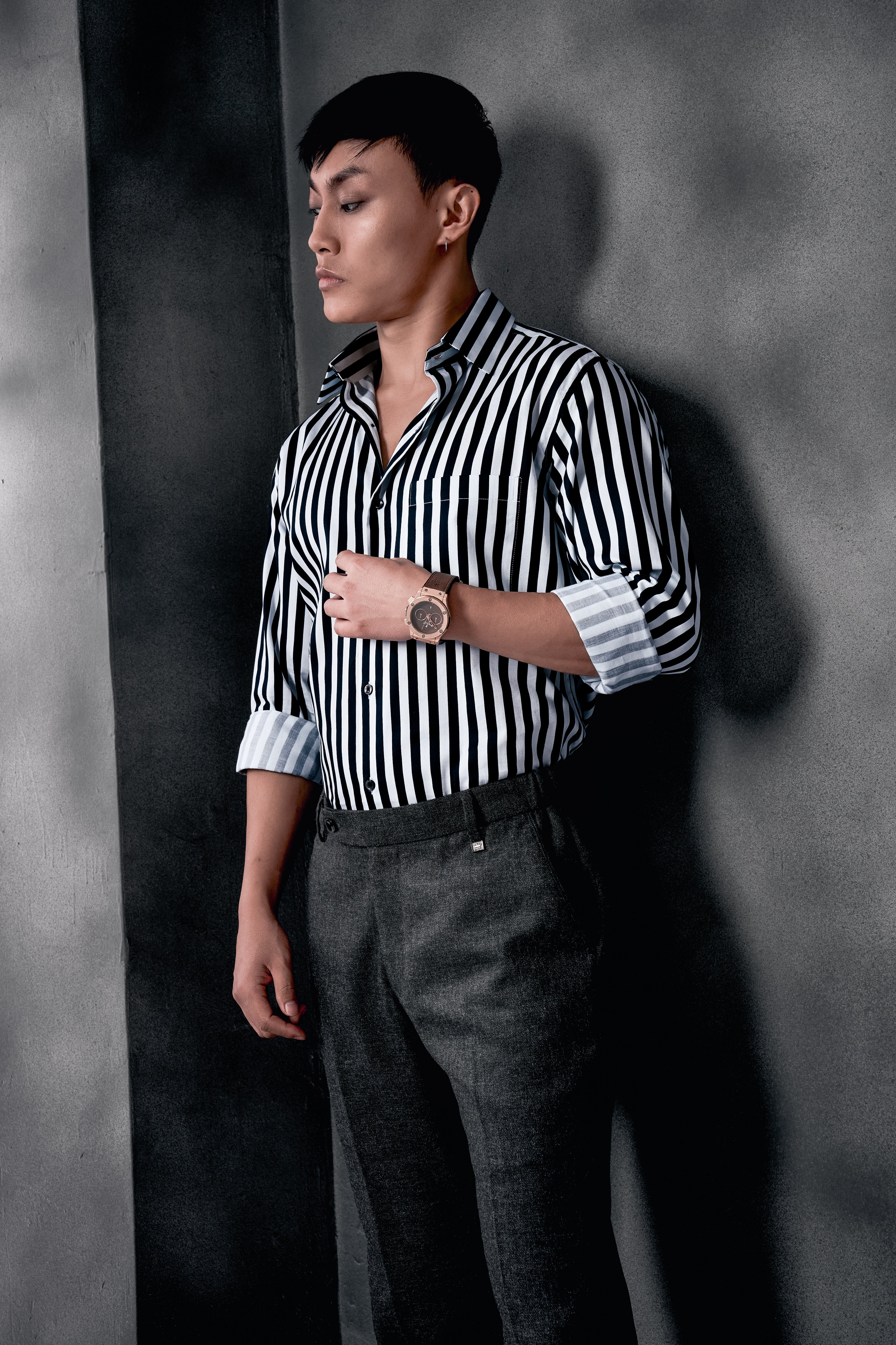 Korean Black And Bright White Stripes Printed Subtle Sheen Super Soft Premium Cotton Shirt