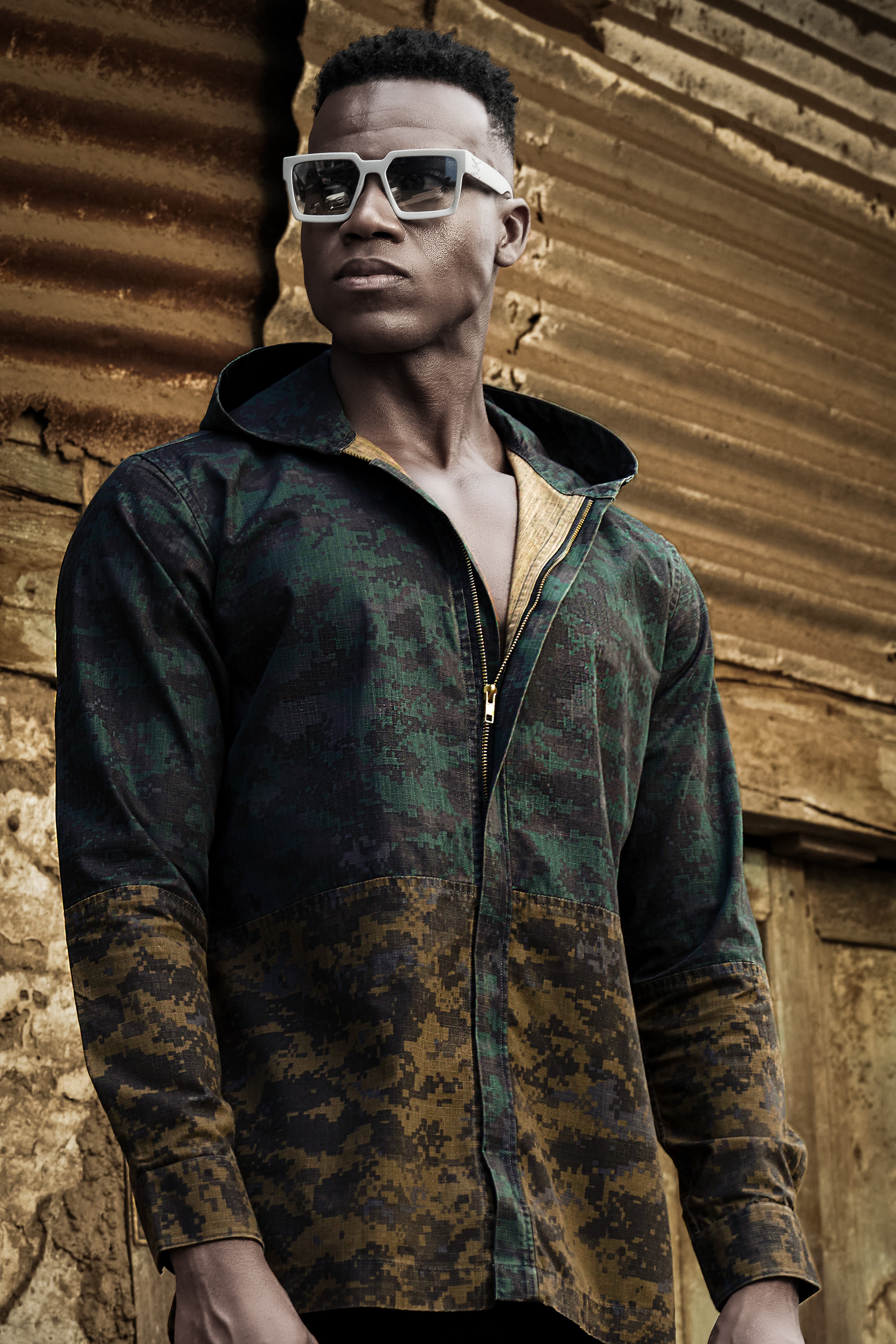 Kaitoke Green And Lisbon Brown Camouflage Military Prints Heavyweight Designer Hoddie with Zipper Closure