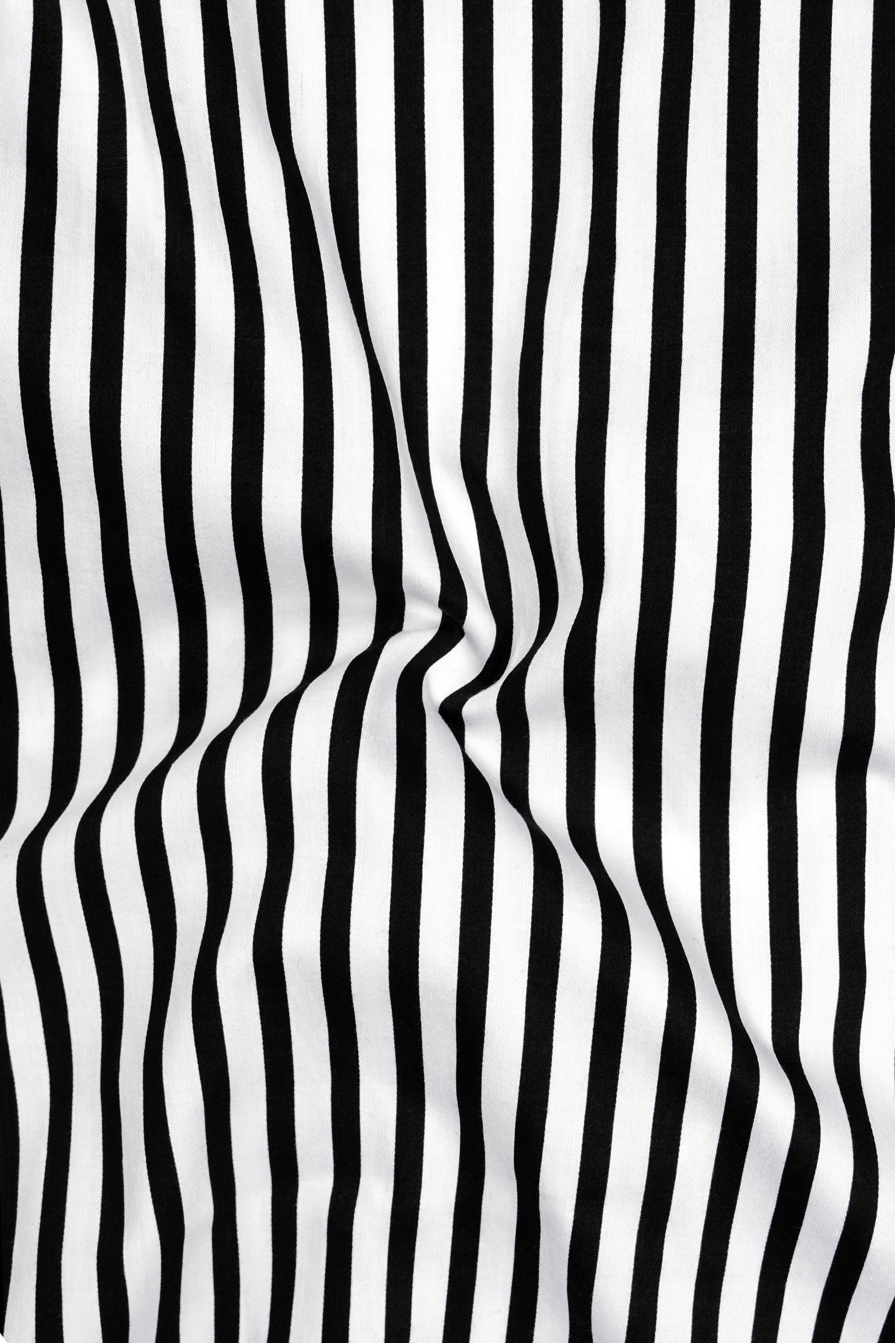 Regalis-Jade Black And Bright White Candy Striped Subtle Sheen Soft Premium Cotton White Cuff Collar Dress Shirt