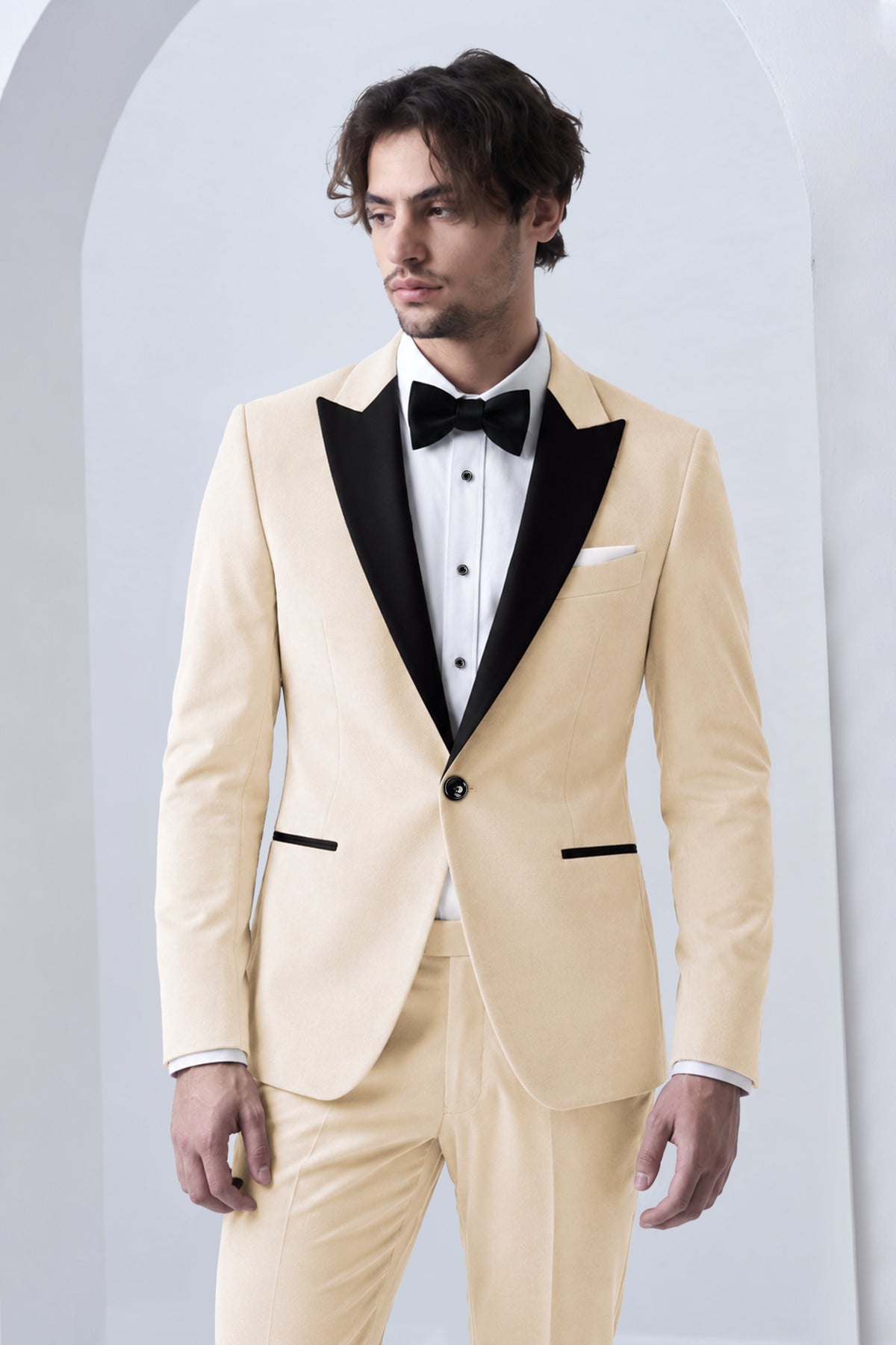 Opaline-Off White Velvet Peak Lapel Tuxedo Blazer
