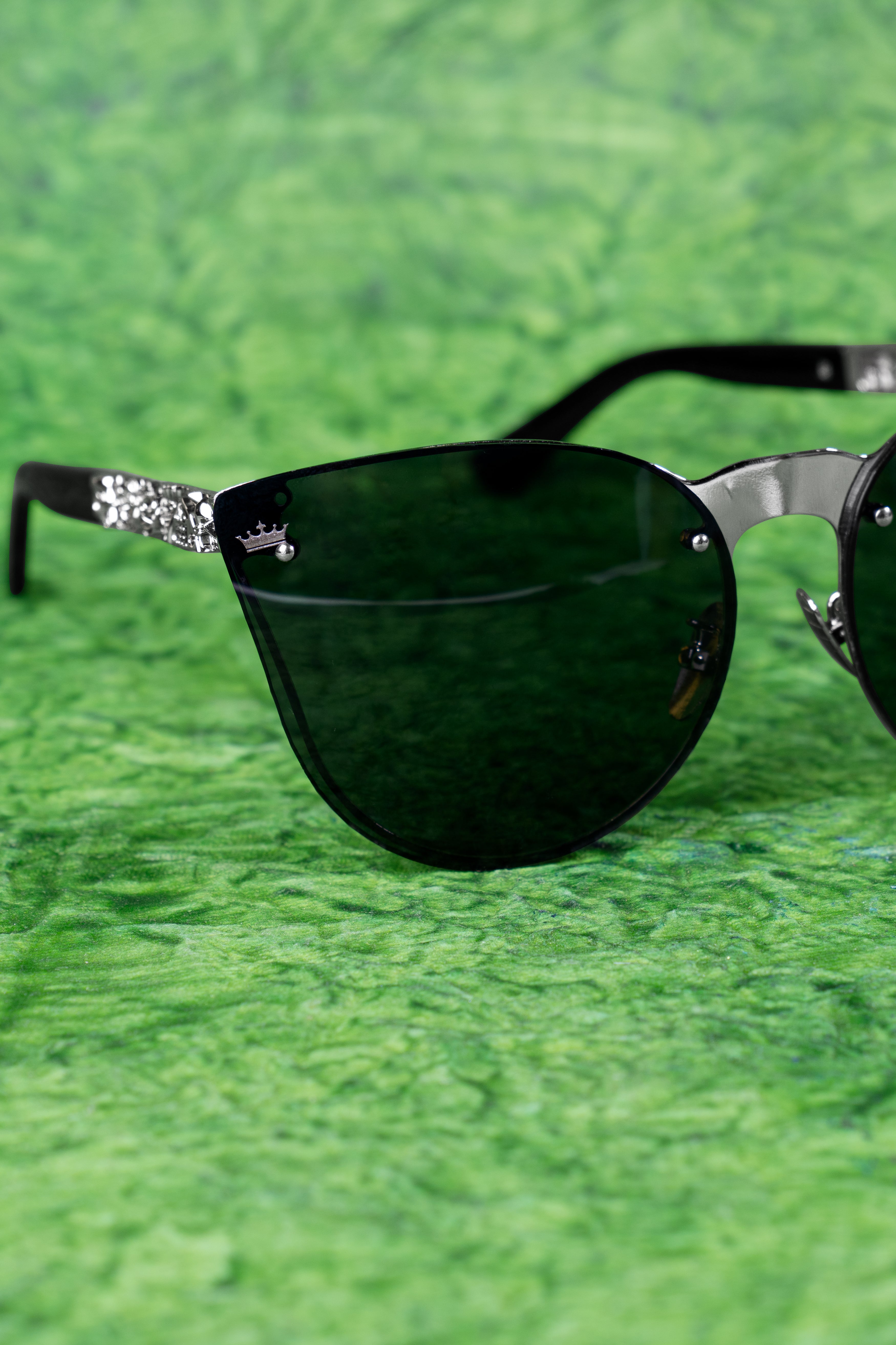 Pitch Black French Crown Cat Eye Unisex Sunglasses