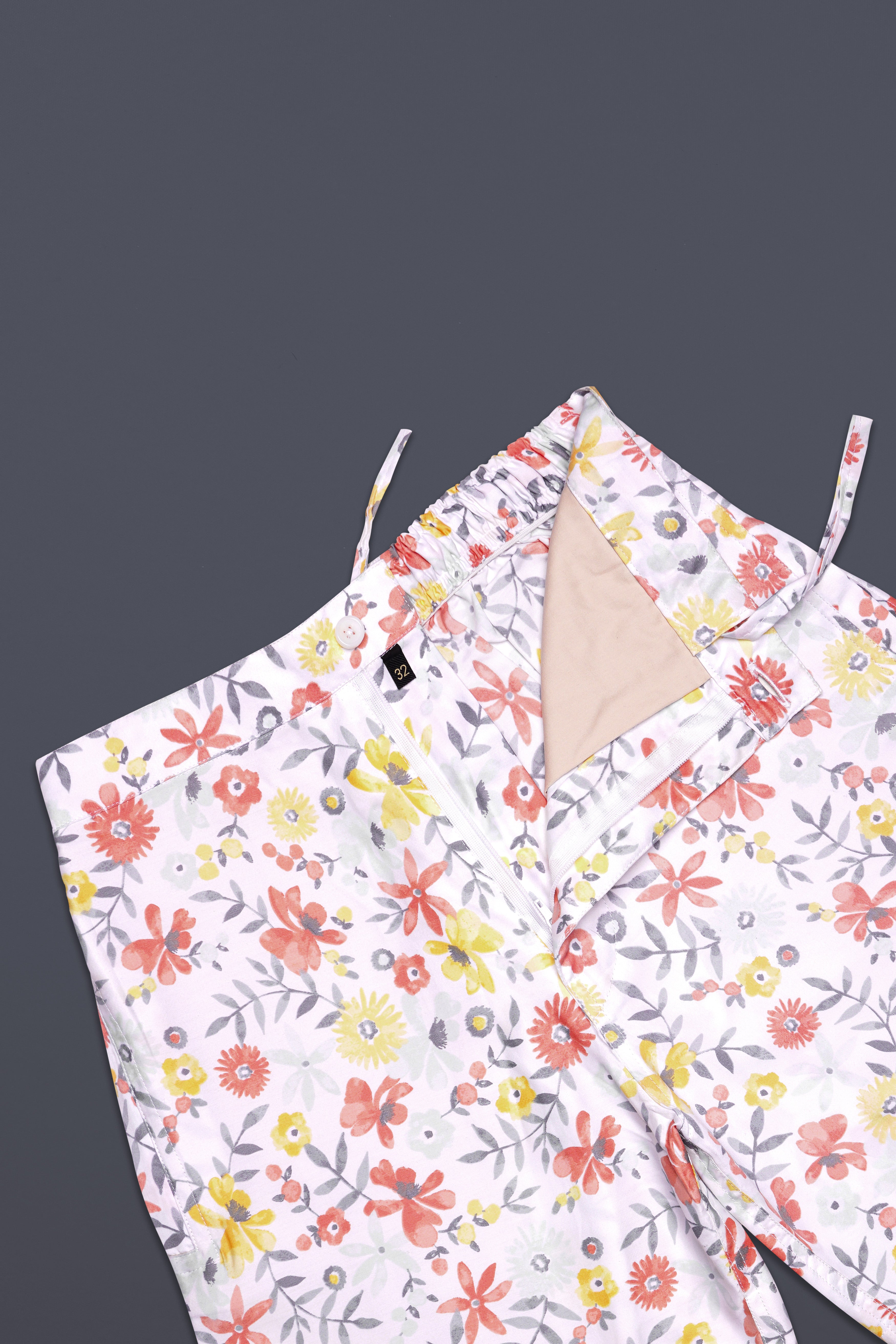 Peachy And Bright White Foral Printed Subtle Sheen Super Soft Premium Cotton Shorts