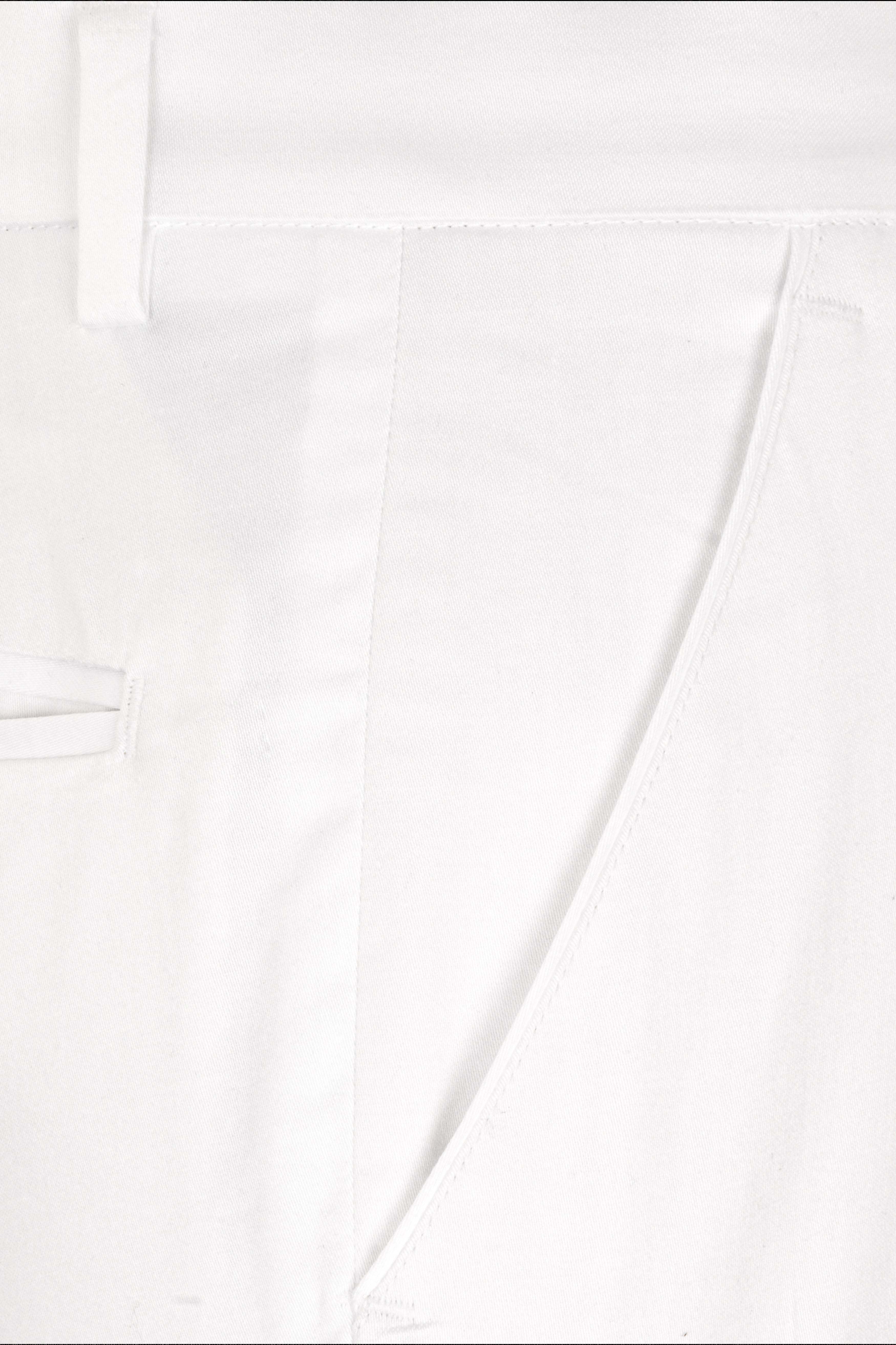 Bright White Solid Stretchable Premium Cotton traveler Suit