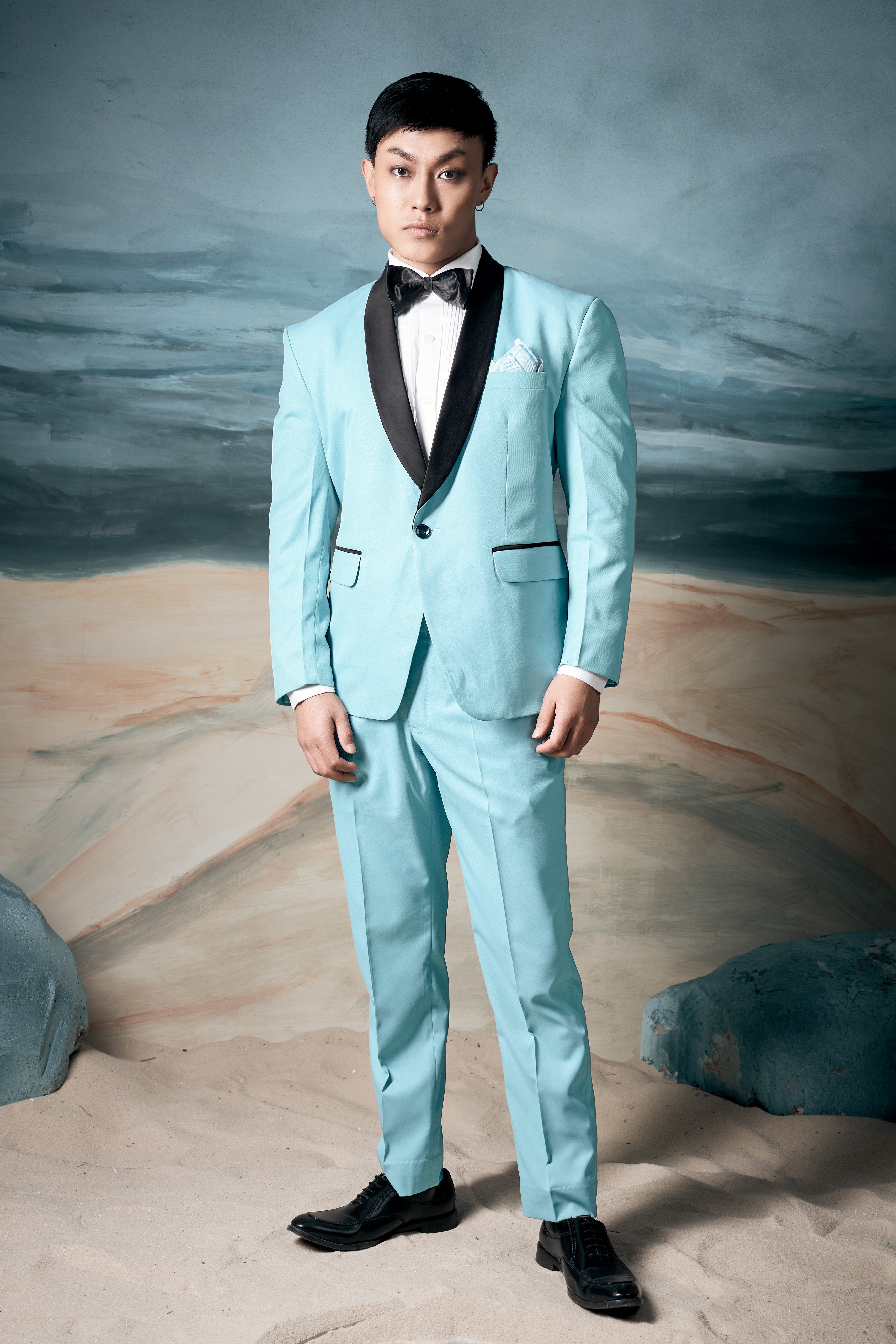 Korean Blizzard Blue Solid Wool Rich Tuxedo Suit