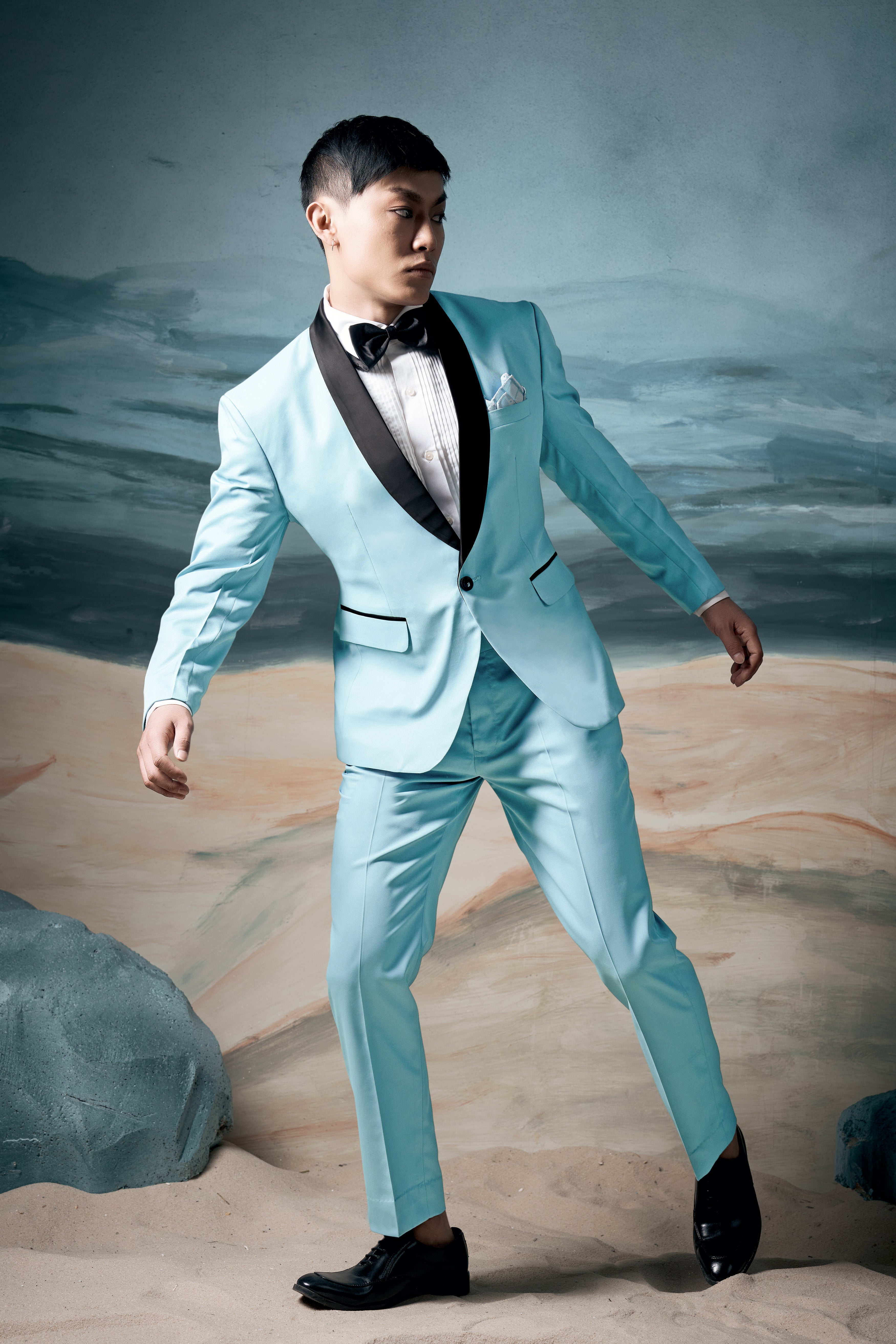 Korean Blizzard Blue Solid Wool Rich Tuxedo Suit