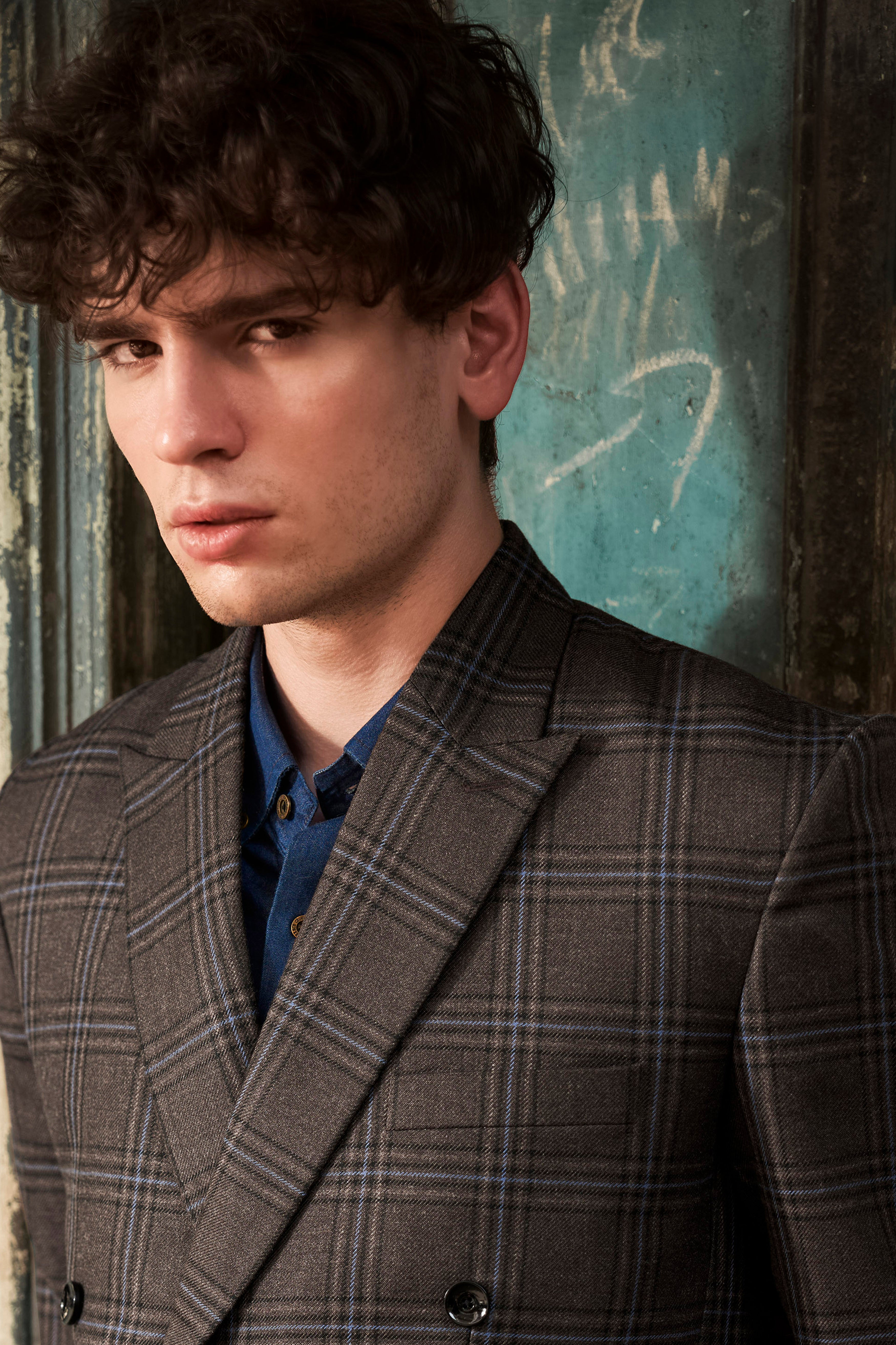 Tweed Crest-Bistre Brown Plaid Double Breasted Suit