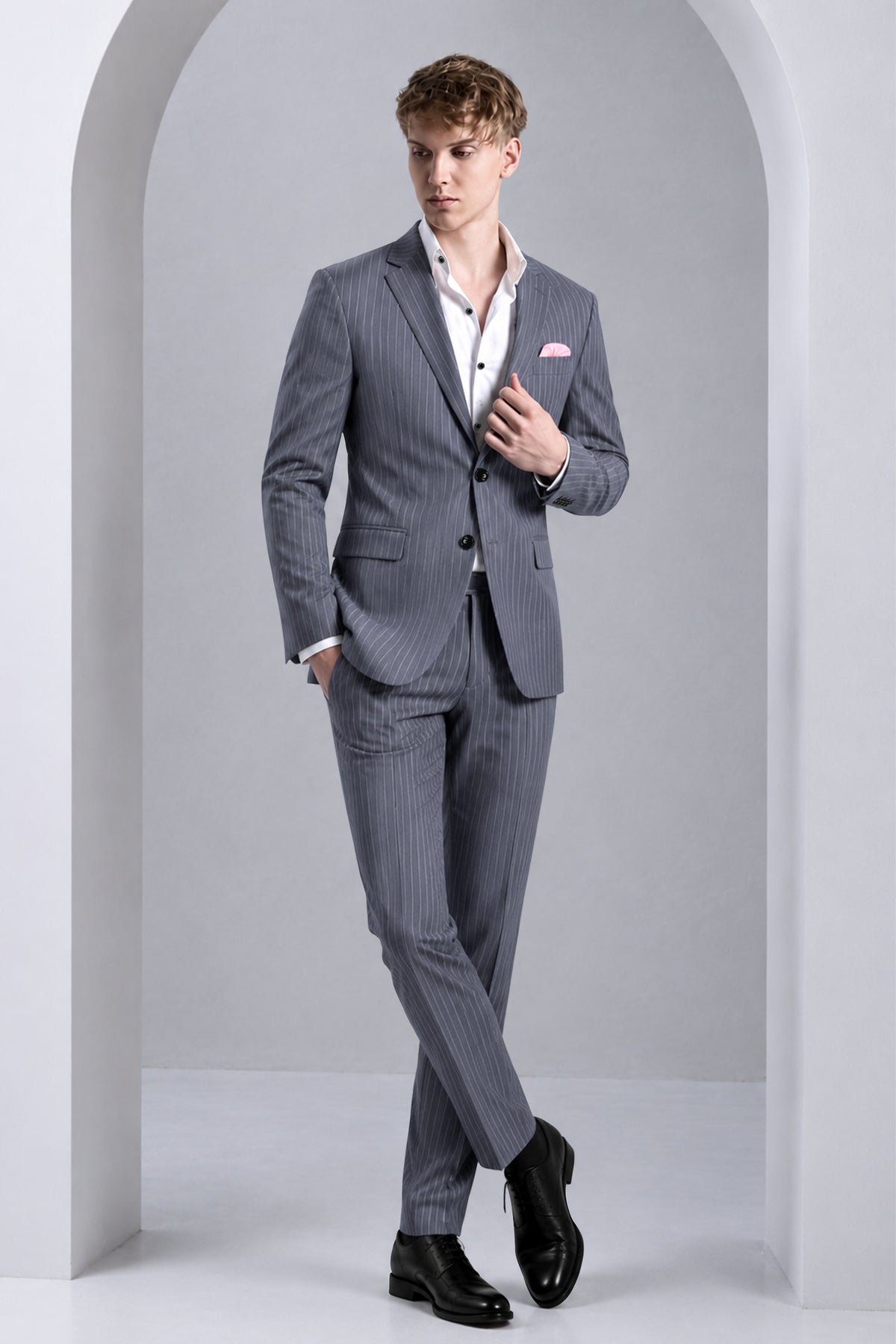 Monarch-Shark Gray And Bright White Chalk Striped Wool Rich Slight Stretch Single Breasted Suit