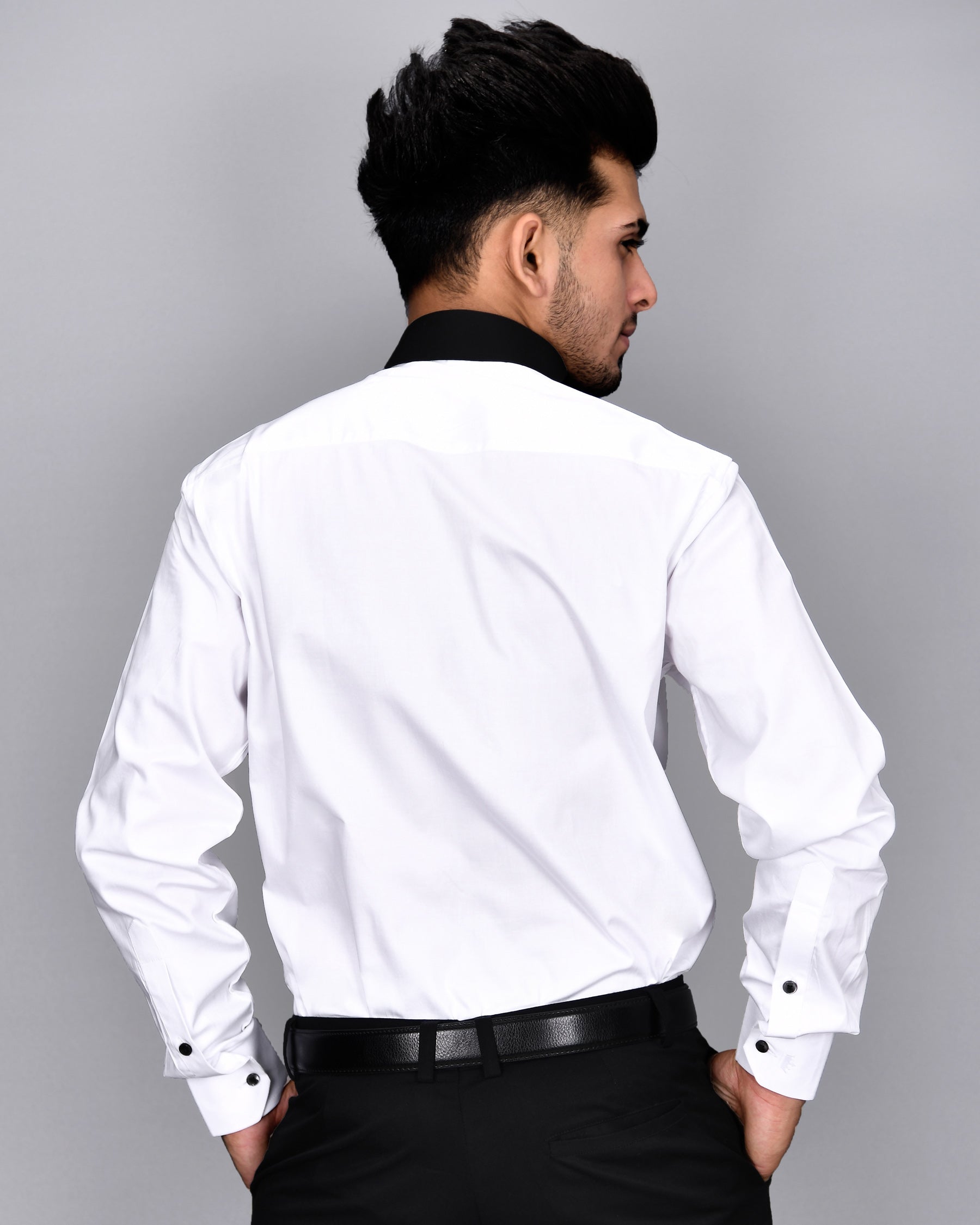 Bright White Subtle Sheen With Black Patch Giza Cotton Shirt 3084BLK-P15-38, 3084BLK-P15-H-38, 3084BLK-P15-39, 3084BLK-P15-H-39, 3084BLK-P15-40, 3084BLK-P15-H-40, 3084BLK-P15-42, 3084BLK-P15-H-42, 3084BLK-P15-44, 3084BLK-P15-H-44, 3084BLK-P15-46, 3084BLK-P15-H-46, 3084BLK-P15-48, 3084BLK-P15-H-48, 3084BLK-P15-50, 3084BLK-P15-H-50, 3084BLK-P15-52, 3084BLK-P15-H-52