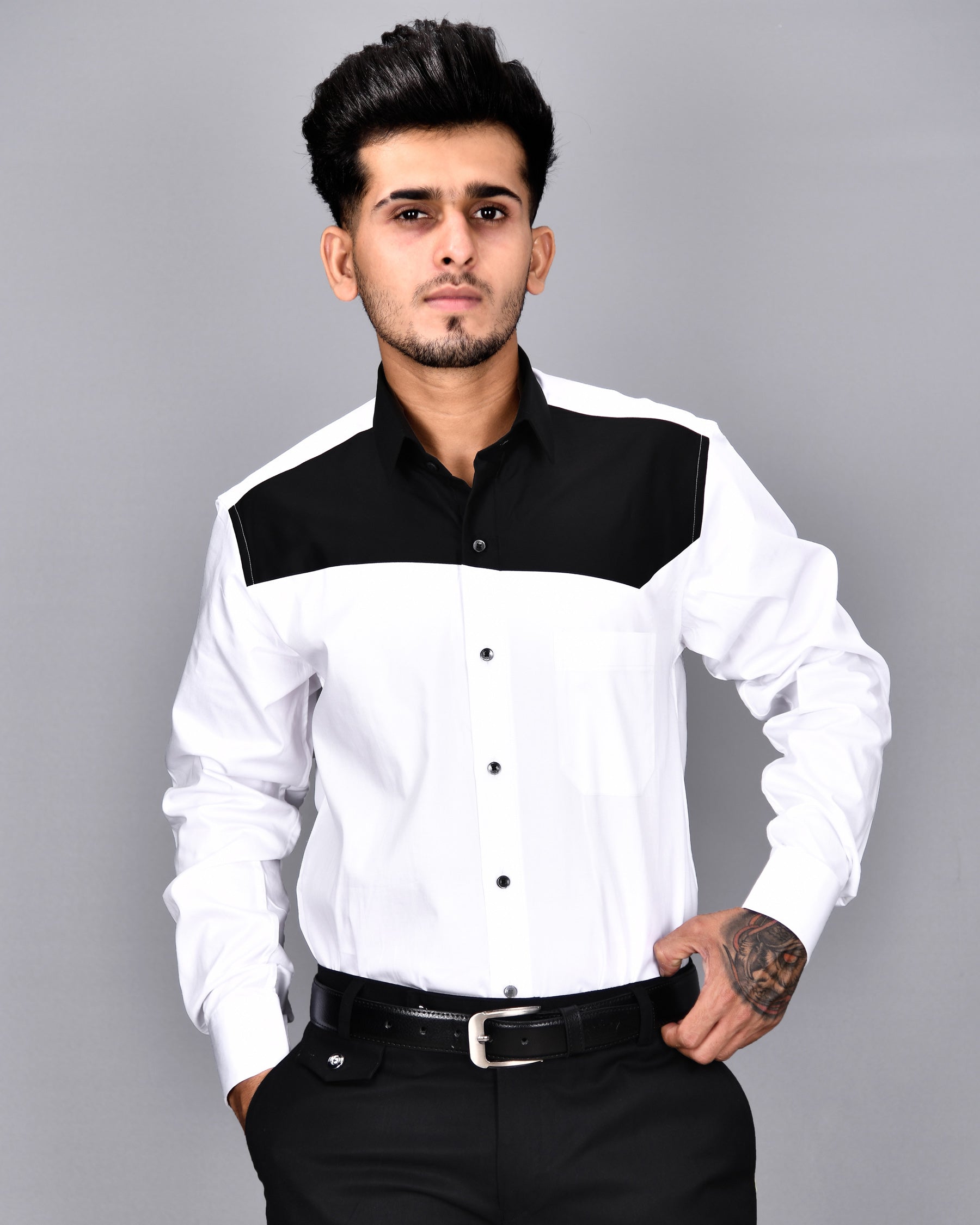 Bright White Subtle Sheen With Black Patch Giza Cotton Shirt 3084BLK-P15-38, 3084BLK-P15-H-38, 3084BLK-P15-39, 3084BLK-P15-H-39, 3084BLK-P15-40, 3084BLK-P15-H-40, 3084BLK-P15-42, 3084BLK-P15-H-42, 3084BLK-P15-44, 3084BLK-P15-H-44, 3084BLK-P15-46, 3084BLK-P15-H-46, 3084BLK-P15-48, 3084BLK-P15-H-48, 3084BLK-P15-50, 3084BLK-P15-H-50, 3084BLK-P15-52, 3084BLK-P15-H-52