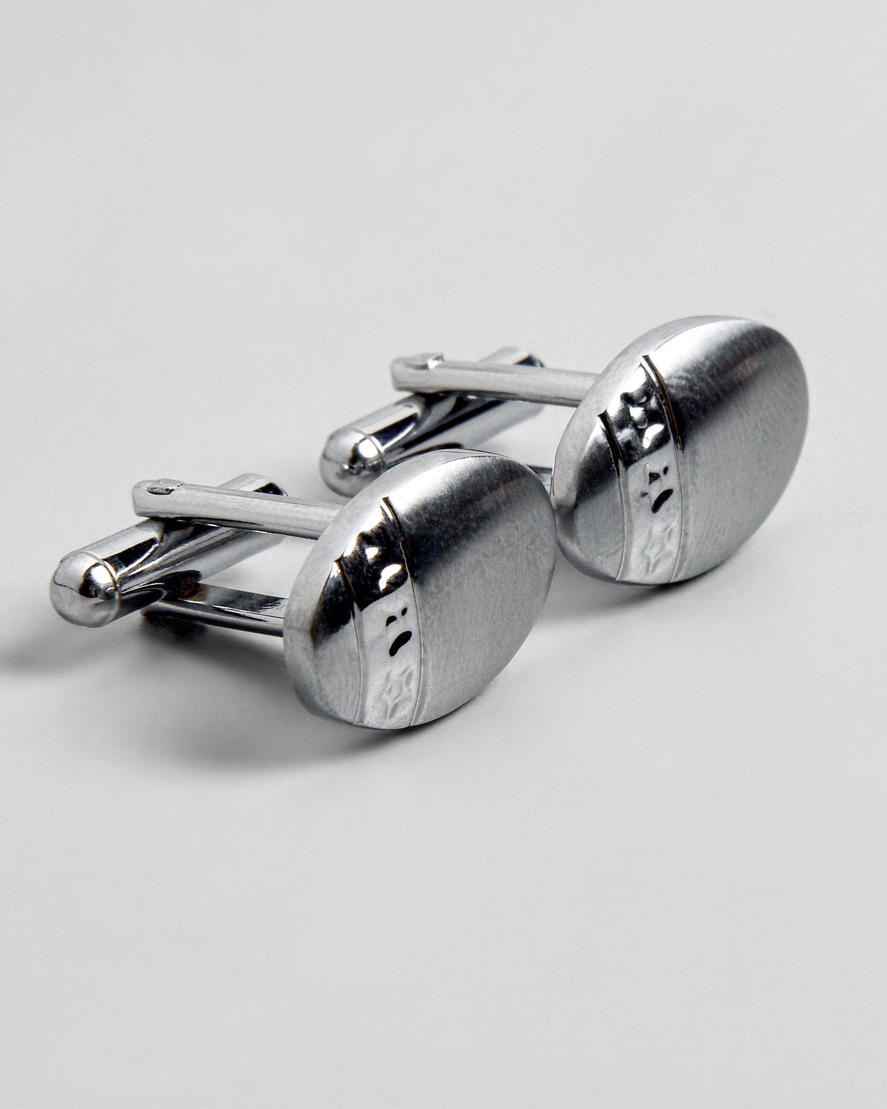 Classic Oval Shaped and Starts Engraved Steel Cufflinks CL10