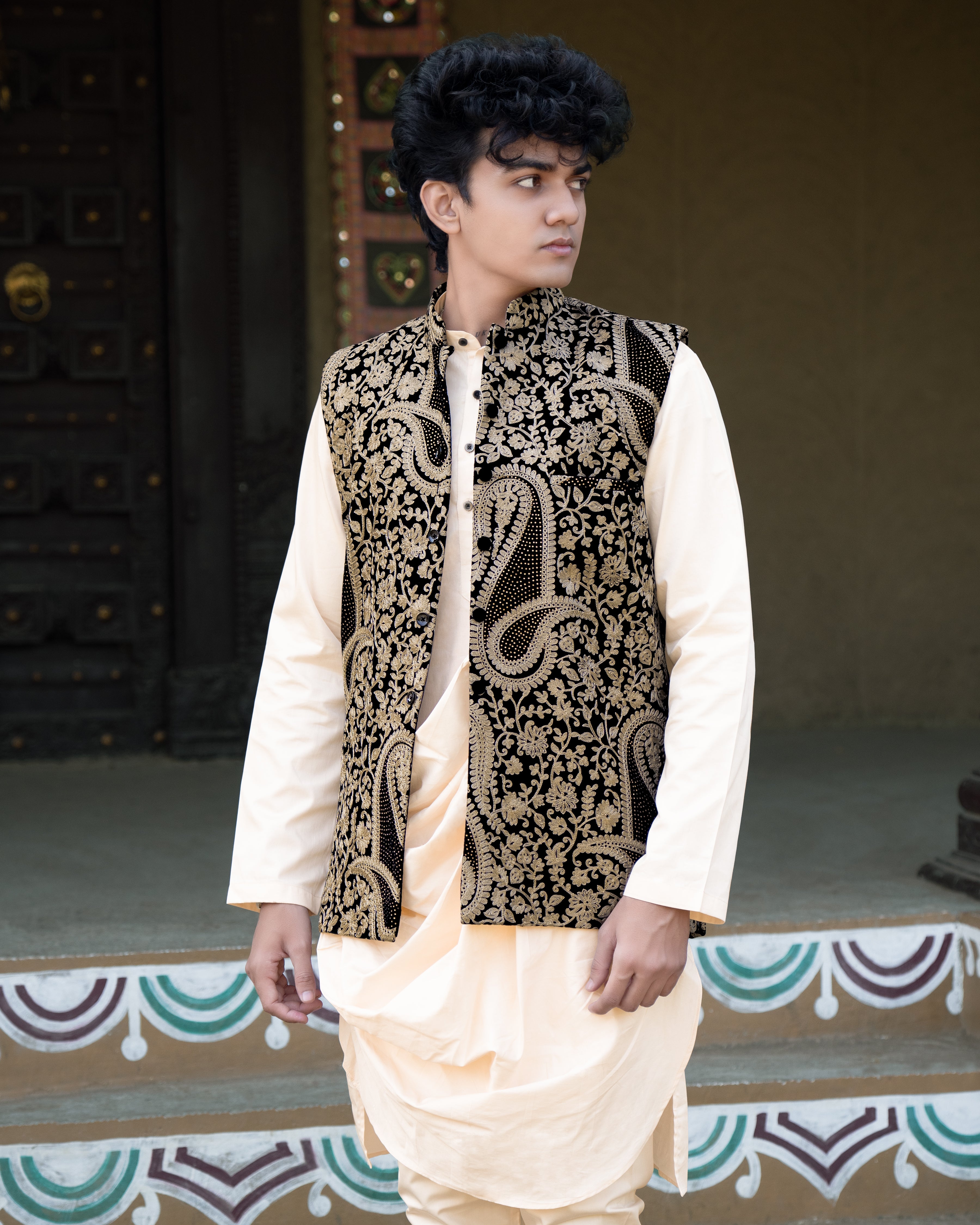 Muesli Brown and Black Velvet Sleeveless Heavy Embroidered Jacket with Draped Kurta, Pajama set SH013-SRW04-36, SH013-SRW04-38, SH013-SRW04-40, SH013-SRW04-42, SH013-SRW04-44, SH013-SRW04-46, SH013-SRW04-48, SH013-SRW04-50, SH013-SRW04-52, SH013-SRW04-54, SH013-SRW04-56, SH013-SRW04-58, SH013-SRW04-60 