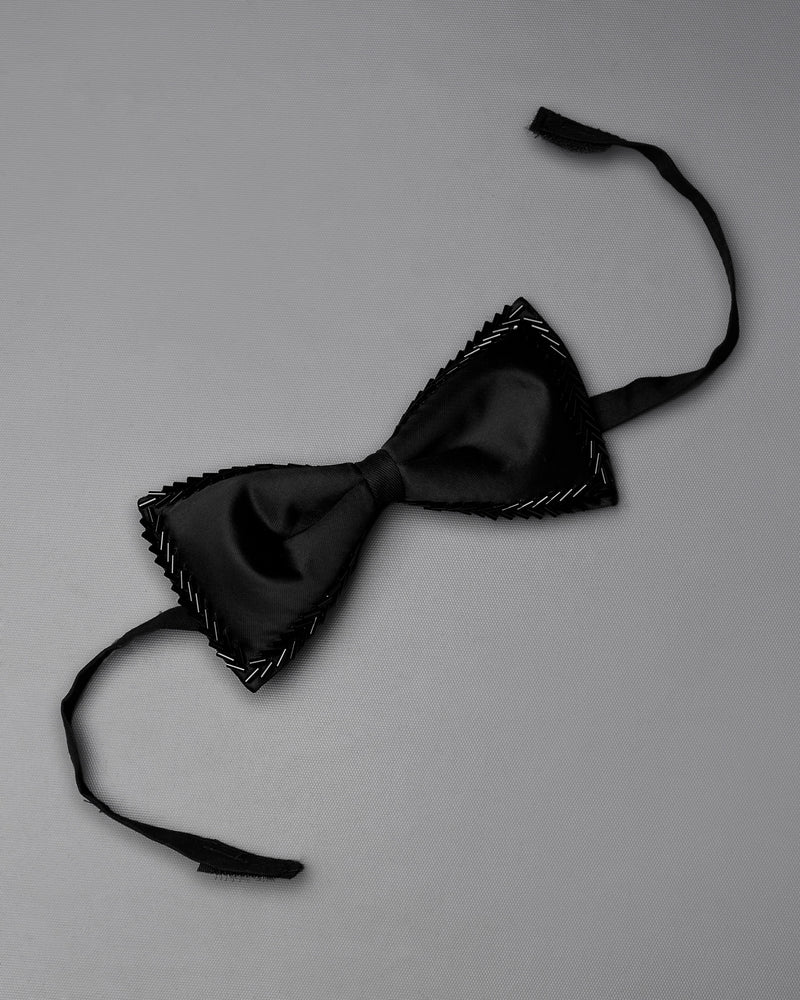 Jade Black Zig-Zag Embellished designed Bow-Tie with Pocket Square